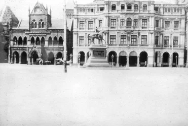 Army and Navy Co-operative Society, Bombay, India, c1918
