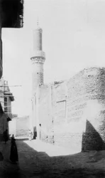 Backstreet and Old Mosque, Baghdad, Iraq, 1917-1919