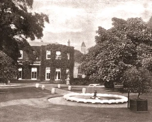 Cambridge Cottage, Kew Green, London, 1894