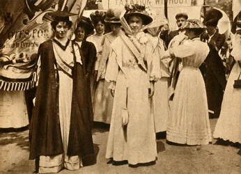 Christabel Pankhurst and Emmeline Pethick-Lawrence, Hyde Park, London, 21 June 1908