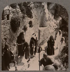 Disciples, with the women, early at the Sepulchre of Christ