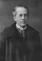 Earl Cadogan