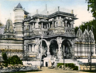 Entrance to Huthi Singhs Tomb, Ahmedabad, India