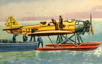 First catapult post delivery, 1929, 1932
