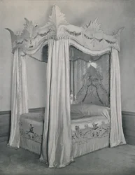 Four-Post Bed