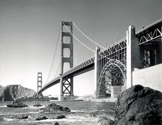 Golden Gate Bridge 1950, California