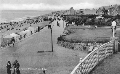 Holidaymakers on West Parade, Bexhill-on-Sea, East Sussex