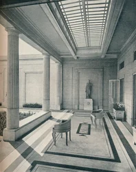 House in Grosvenor Road Westminster - The Stoa Looking West