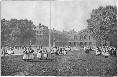 In the Foundling Hospital Grounds, London