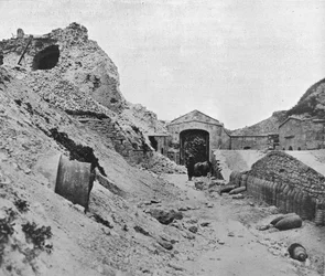 Inside the wrecked fortress of Sedd el Bahr