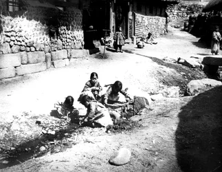 Korean children in the street, Nam San, Korea