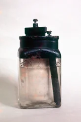 Leclanche wet cell, an early storage battery