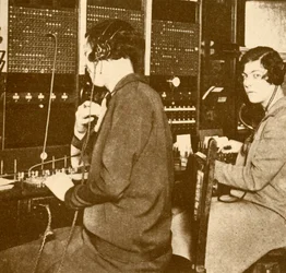 London-New York Telephone Service