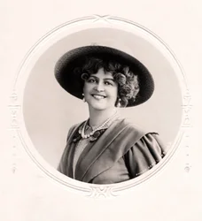 Marie Studholme, English actress