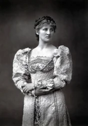 Mary Anderson, American stage actress