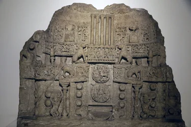 National Museum of India, Delhi. Illustration of the Amaravati Stupa. Casing slab. Satavahana