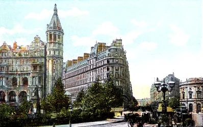 Northumberland Avenue, London, 20th Century