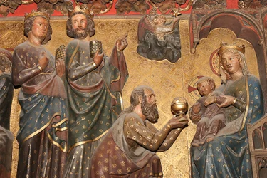 Notre Dame de Paris Cathedral Sculpture: Epiphany, Paris, France