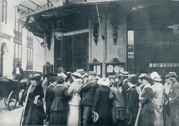 Outside One of the Paris Provision Stores When a Siege of the City Was Feared