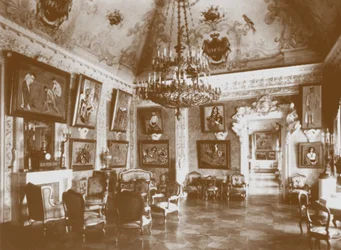 Pink Dining Room Known as the Matisse Room in Shchukin