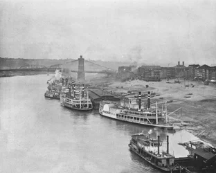 River Front, Cincinnati, Ohio, USA, c1900