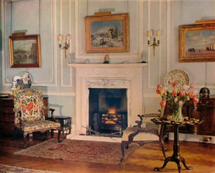 Room at the house of Mrs. Chester Beatty, 1932