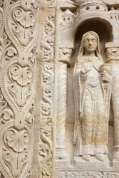 Saint Denis Basilica, Central Portal, The Wise Virgin