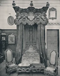 State Bed, English