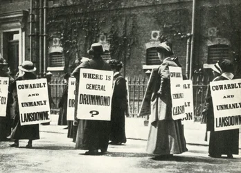 Suffragettes Demonstrate Outside a Prison, London, 1914