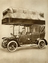 Taxi Cab with Gas-Bag Device on Specially Fitted Roof