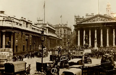 The Bank of England and Royal Exchange, London, c1910
