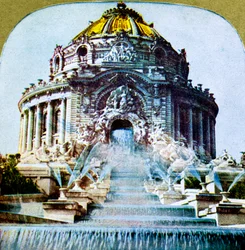 The Central Cascade from the World Fair, St Louis, Missouri, USA