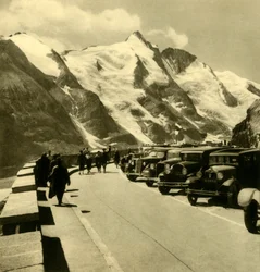 The Kaiser-Franz-Josefs-Höhe look-out point on the Grossglockner High Alpine Road, Austria