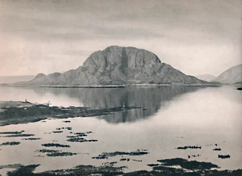 The island of Torghatten, 1914