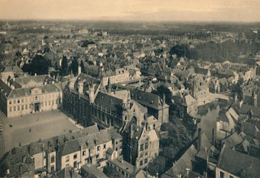 Town-Hall and General View