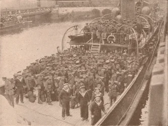 Troops on board a Channel transport, c1915