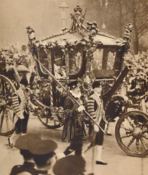 Two Crowns, Two Sceptres