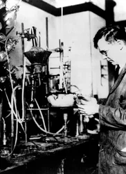 Wallace Hume Carothers, American Industrial Chemist