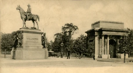Wellington Monument, London