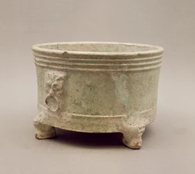 Earthenware tripod vessel, Han dynasty, 25-220 AD