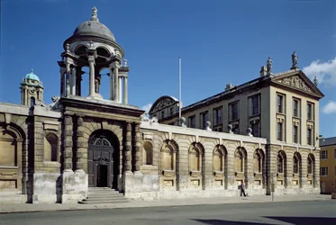 Exterior of the front quad of The Queens College, Oxford, built 1709-34