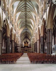 Lincoln Cathedral, 1185-1311, View of the nave, built 1215-55, Lincolnshire, UK