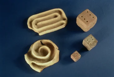 Sandstone Dice and Terracotta Maze Game, Harappa, 2300-1750 BC
