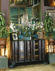 A Portuguese Baroque style chest of drawers