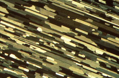 Micrographs (Light) Anodised extruded aluminium, light micrograph