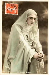 Old postcard/The beautiful Otero (Caroline Otero)