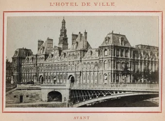 Paris Commune (1871): view of the Hotel de Ville in Paris before its fire in May 1871