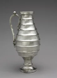 Stepped Pitcher