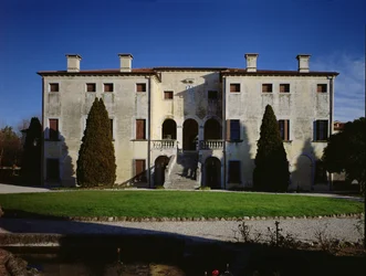 Villa Godi (now called Malinverni), Lonedo, Vicenza (photo)