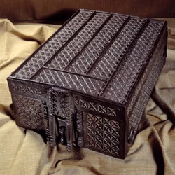 Cassette Containing the Treaty of Amiens of 1527